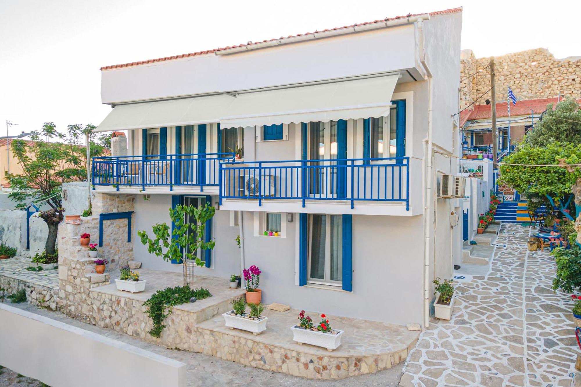 Pythagorio Blue Street Apartment With Balcony Dış mekan fotoğraf